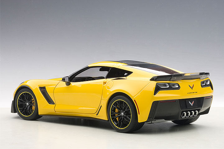 AUTOart Chevrolet Corvette C7 Z06 C7R Edition, Corvette Racing Yellow 1:18