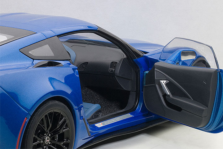 AUTOart Chevy Corvette C7 Z06 Laguna Blue Tintcoat 1:18