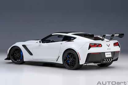 AUTOart Chevy Corvette ZR1 Arctic White 1:18