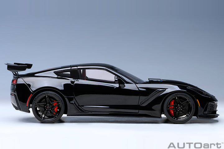 AUTOart Chevy Corvette ZR1 Gloss Black 1:18