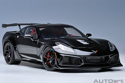 AUTOart Chevy Corvette ZR1 Gloss Black 1:18