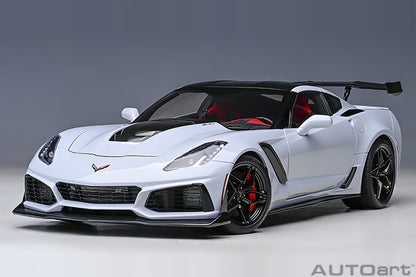 AUTOart 2019 Chevy Corvette ZR1 Ceramic Matrix Grey Metallic 1:18