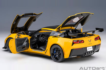 AUTOart Chevy Corvette ZR1 Corvette Racing Yellow Tintcoat 1:18