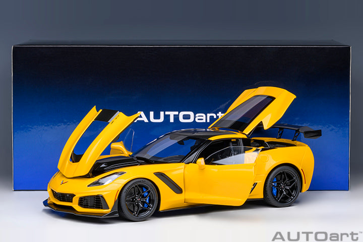 AUTOart Chevy Corvette ZR1 Corvette Racing Yellow Tintcoat 1:18