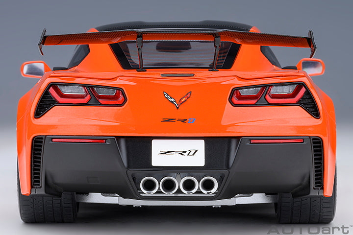 AUTOart Chevy Corvette ZR1 Sebring Orange Tintcoat 1:18