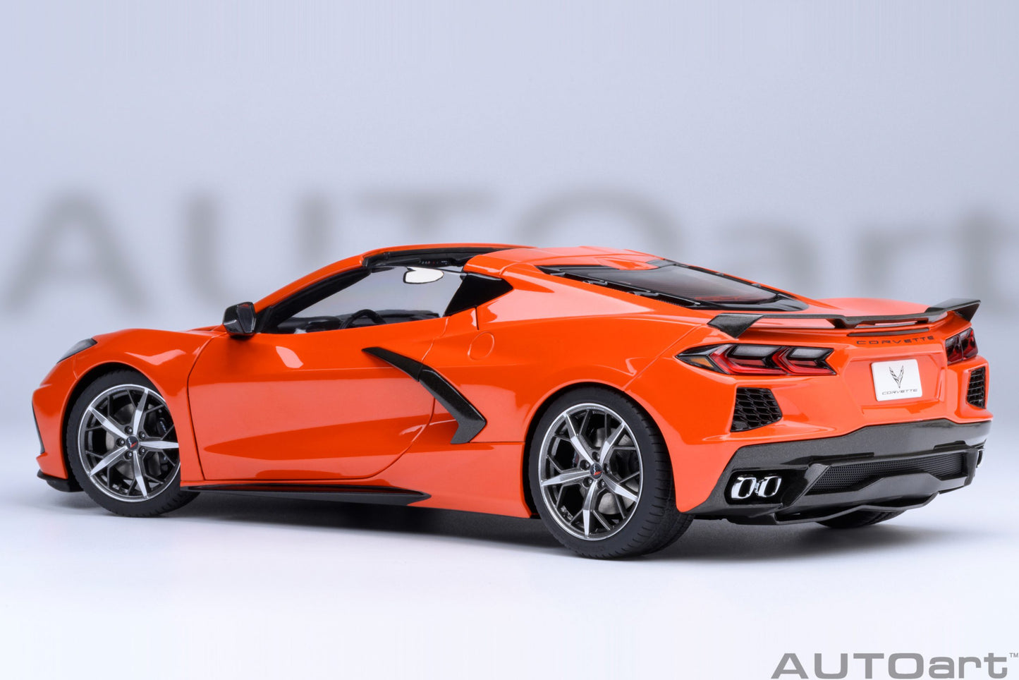 AUTOart Chevy Corvette C8 Z51 Sebring Orange 1:18