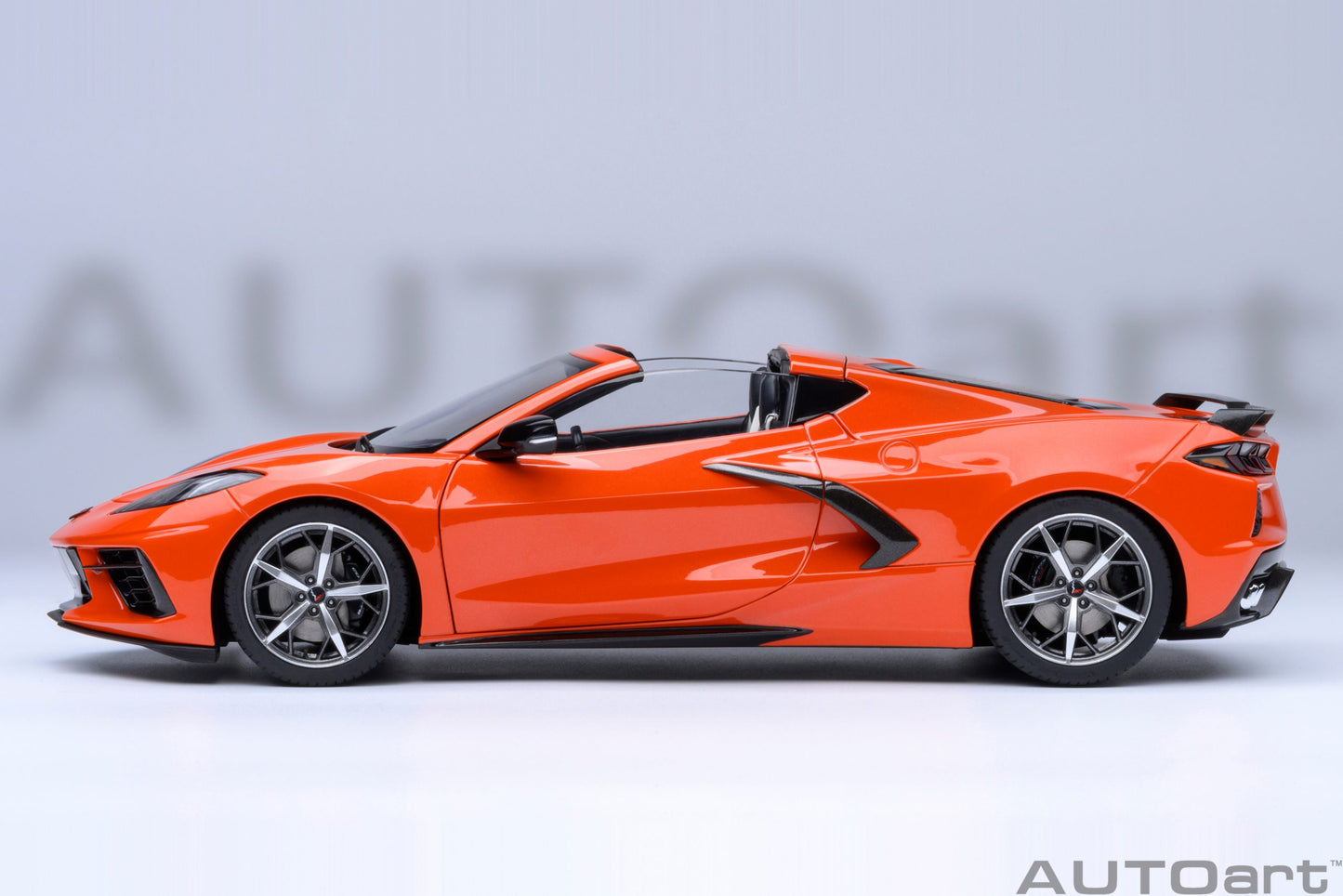 AUTOart Chevy Corvette C8 Z51 Sebring Orange 1:18