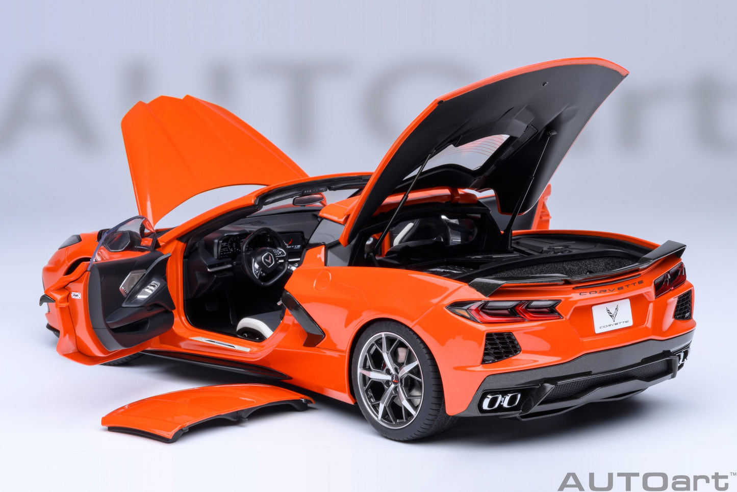 AUTOart Chevy Corvette C8 Z51 Sebring Orange 1:18