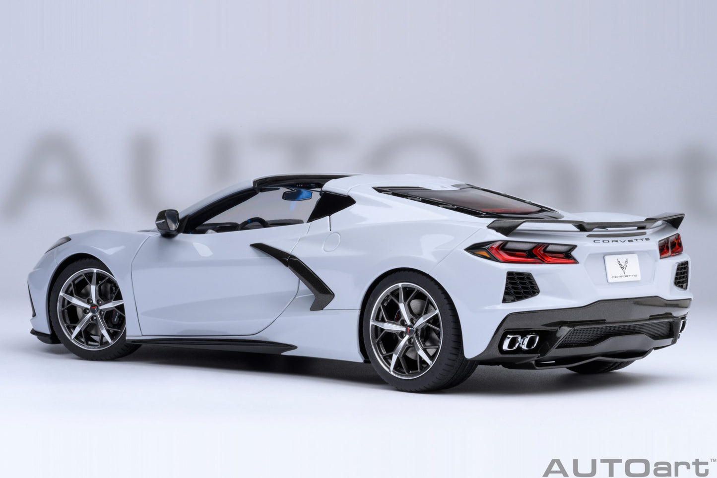 AUTOart 2020 Chevy Corvette C8 Z51 Ceramic Matrix Grey Metallic 1:18