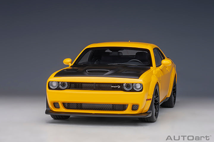 AUTOart 2018 Dodge Challenger SRT Hellcat Widebody Yellow Jacket w/ Satin Black Hood 1:18