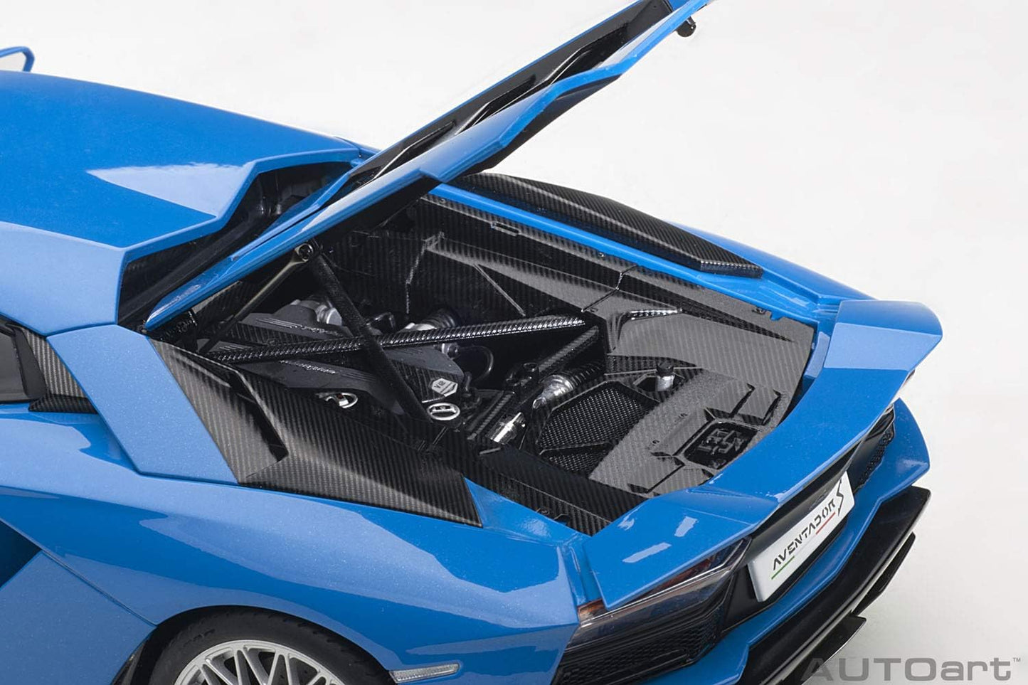 AUTOart 2017 Lamborghini Aventador S Blue Nila 1:18