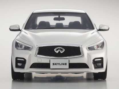 Kyosho Samurai 2015 Infiniti Skyline 350GT (4-door) Hybrid White 1:18 RESIN, SEALED