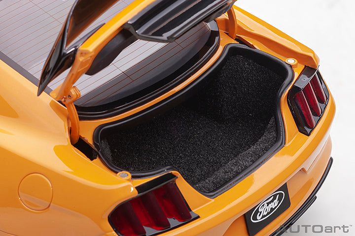 AUTOart Ford Shelby Mustang GT350-R Fury Orange 1:18