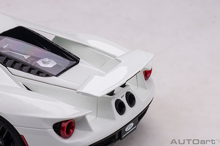 AUTOart 2017 Ford GT Frozen White 1:18