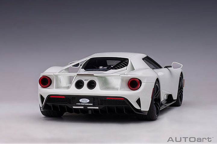 AUTOart 2017 Ford GT Frozen White 1:18