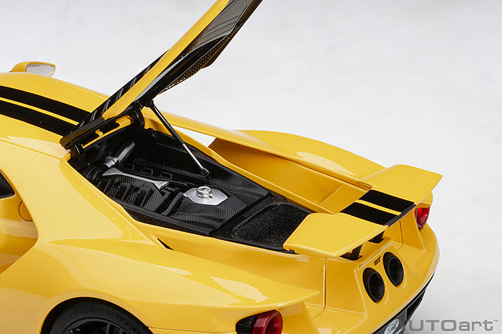 AUTOart 2017 Ford GT Triple Yellow w/ Black Stripes 1:18