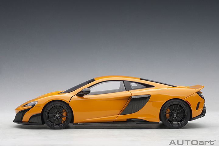 AUTOart 2016 Mclaren 675LT Coupe Mclaren Orange 1:18