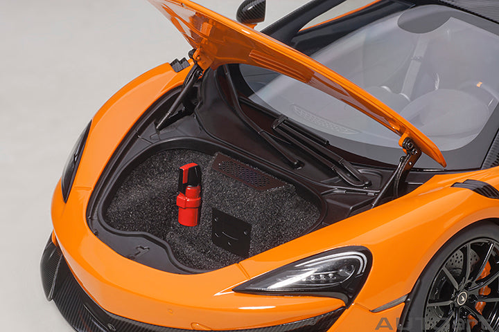 AUTOart Mclaren 600LT Coupe Myan Orange 1:18