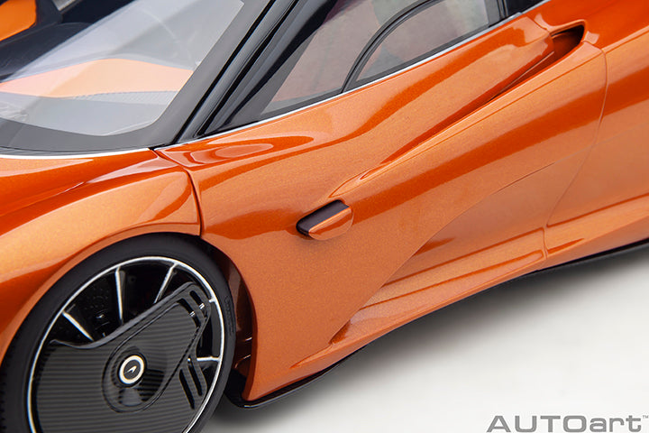 AUTOart Mclaren Speedtail Volcano Orange 1:18