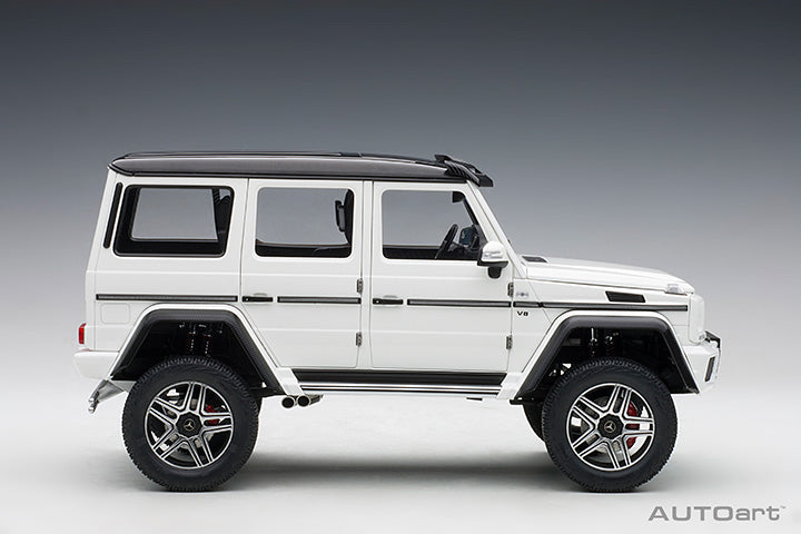 AUTOart Mercedes-Benz G500 4x4 2 G-Class Gloss White 1:18