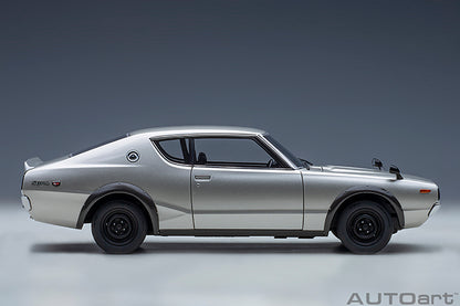 AUTOart Nissan Skyline 2000 GT-R (KPGC110) Standard Version Silver 1:18