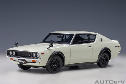 AUTOart Nissan Skyline 2000 GT-R (KPGC110) Standard Version White 1:18