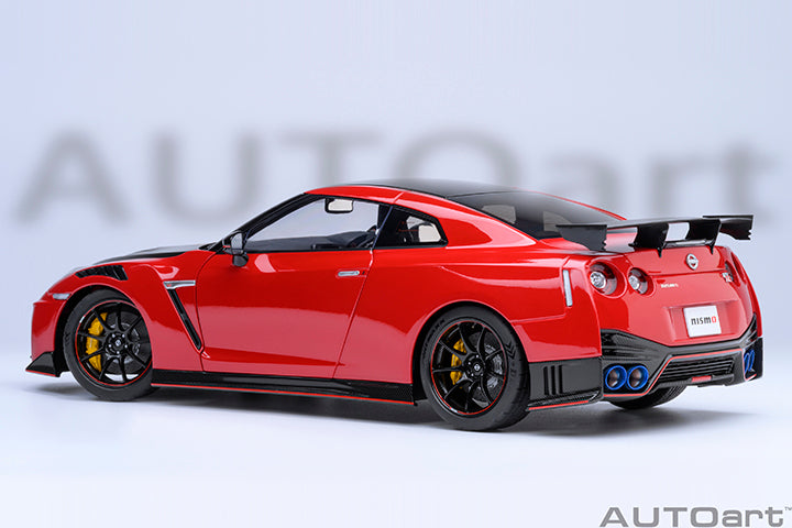 AUTOart 2022 Nissan Skyline GT-R (R35) Nismo Special Edition Vibrant Red 1:18