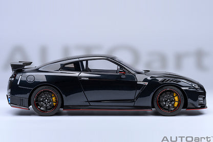 AUTOart 2022 Nissan Skyline GT-R (R35) Nismo Special Edition Meteor Flake Black Pearl 1:18