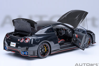 AUTOart 2022 Nissan Skyline GT-R (R35) Nismo Special Edition Meteor Flake Black Pearl 1:18