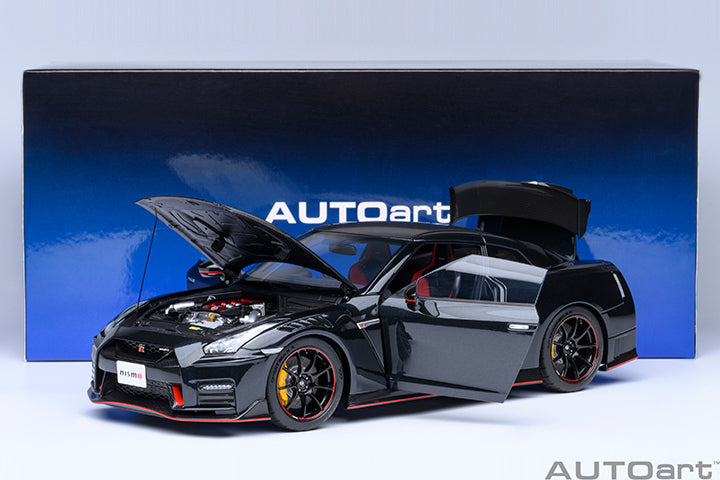 AUTOart 2022 Nissan Skyline GT-R (R35) Nismo Special Edition Meteor Flake Black Pearl 1:18