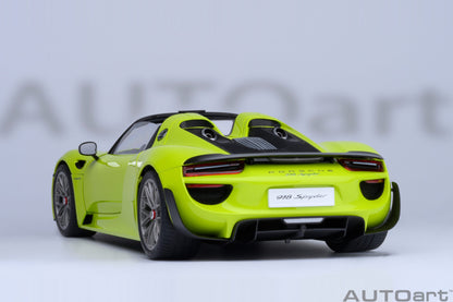 AUTOart Porsche 918 Spyder w/ Weissach Pkg Acid Green 1:18