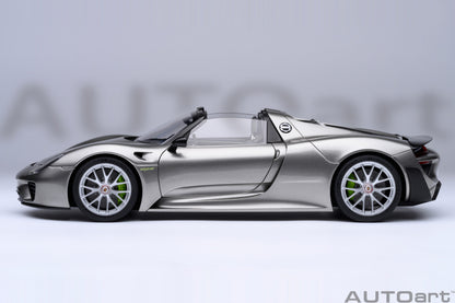 AUTOart Porsche 918 Spyder w/ Weissach Pkg Liquid Metal Silver 1:18