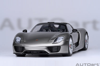 AUTOart Porsche 918 Spyder w/ Weissach Pkg Liquid Metal Silver 1:18