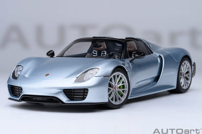 AUTOart Porsche 918 Spyder w/ Weissach Pkg Liquid Metal Chrome Blue 1:18