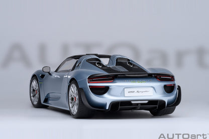 AUTOart Porsche 918 Spyder w/ Weissach Pkg Liquid Metal Chrome Blue 1:18