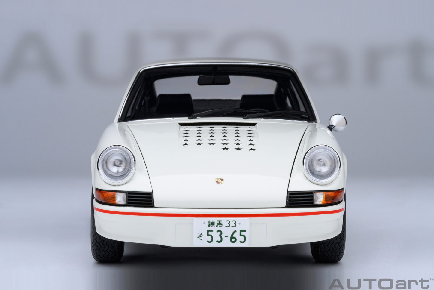 AUTOart Porsche 911 Carrera 2.7 RS Grand Prix White w/ Red "The Circuit Wolf" 1:18