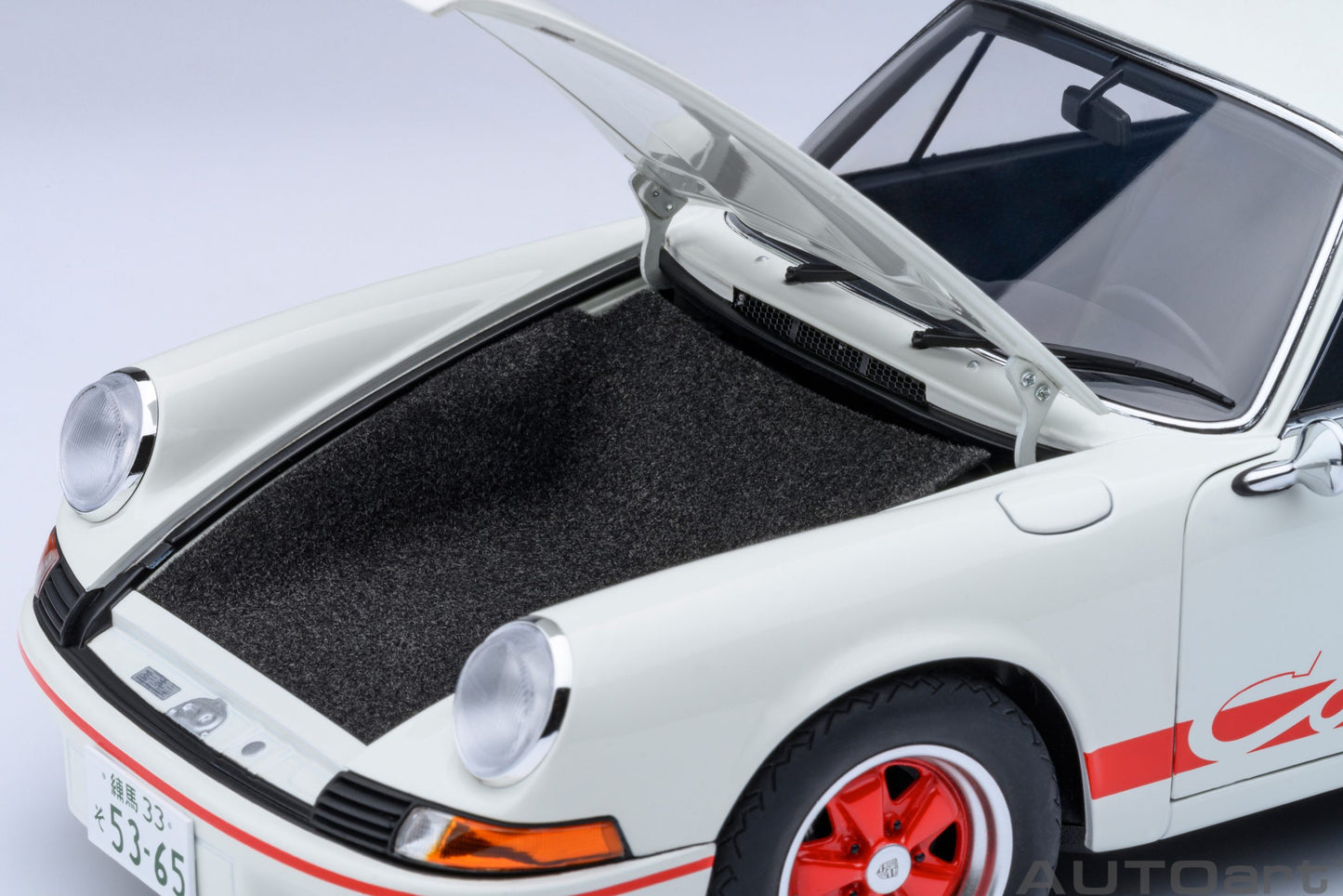 AUTOart Porsche 911 Carrera 2.7 RS Grand Prix White w/ Red "The Circuit Wolf" 1:18