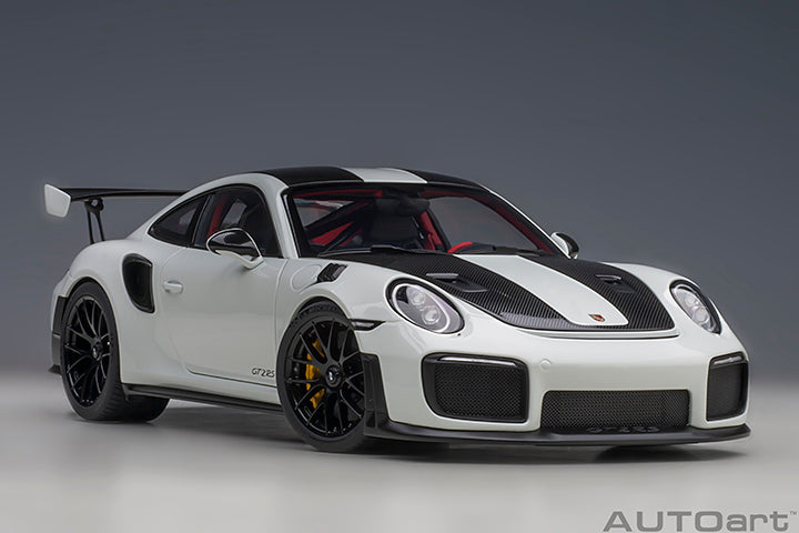 AUTOart Porsche 911 991.2 GT2 RS w/ Weissach Pkg White 1:18