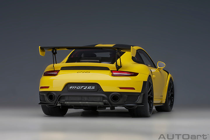 AUTOart Porsche 911 991.2 GT2 RS w/ Weissach Pkg Racing Yellow 1:18