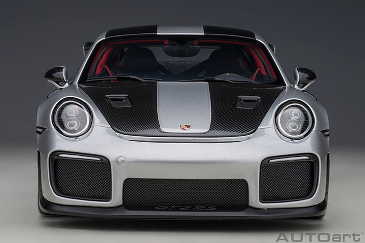 AUTOart Porsche 911 991.2 GT2 RS w/ Weissach Pkg GT Silver Metallic 1:18