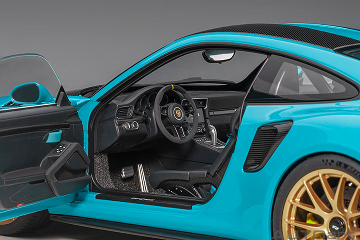 AUTOart Porsche 911 991.2 GT2 RS w/ Weissach Pkg Miami Blue 1:18