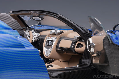 AUTOart Pagani Huayra Roadster Tricolor Blue Carbon Fiber (Full Body) 1:18