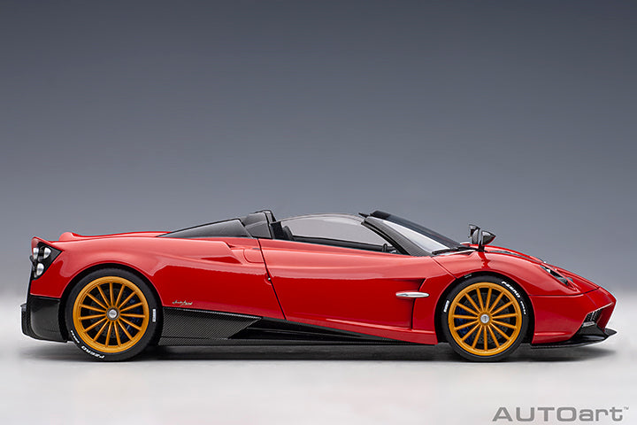 AUTOart Pagani Huayra Roadster Rosso Monza Red Carbon 1:18