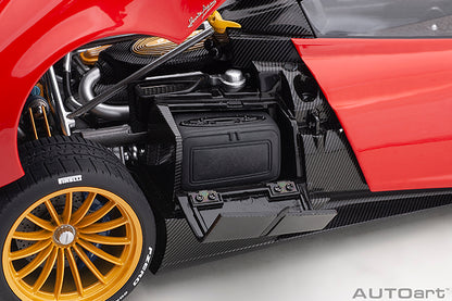 AUTOart Pagani Huayra Roadster Rosso Monza Red Carbon 1:18