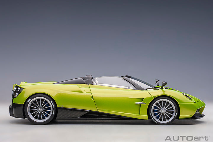 AUTOart Pagani Huayra Roadster Verde Firenze Pearl Green 1:18