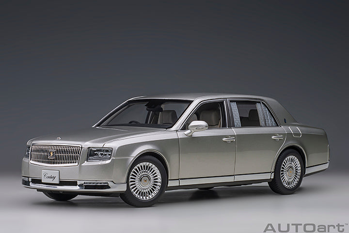 AUTOart Toyota Century Special Edition with Curtain Silver 1:18