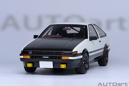 AUTOart Toyota Sprinter Trueno (AE86) "Initial D" Project D Final Version 1:18