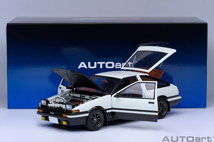 AUTOart Toyota Sprinter Trueno (AE86) "Initial D" Project D Final Version 1:18