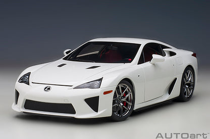 AUTOart 2012 Lexus LFA Whitest White 1:18