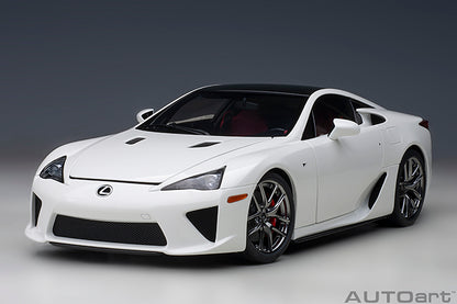 AUTOart 2012 Lexus LFA Whitest White and Carbon Black 1:18